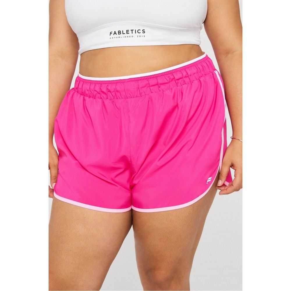 NWOT Women's Fabletics Heritage Dolphin Shorts Dragonfruit Pink Plus 2X 42" X 3"
